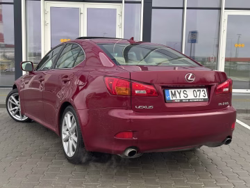 Lexus IS 250 4