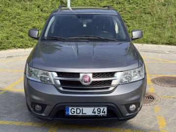 Fiat Freemont 2