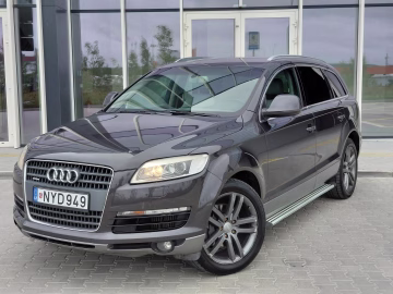 Audi Q7 3