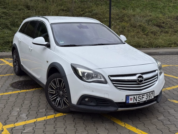 Opel Insignia 1