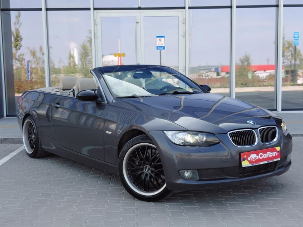 BMW 330 1