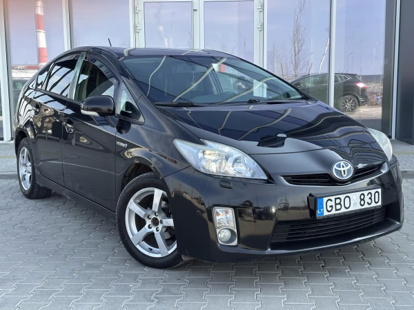 Toyota Prius 1