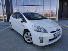 Toyota Prius 1
