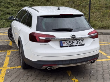 Opel Insignia 5