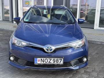 Toyota Auris 2
