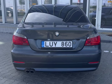 BMW 525 5
