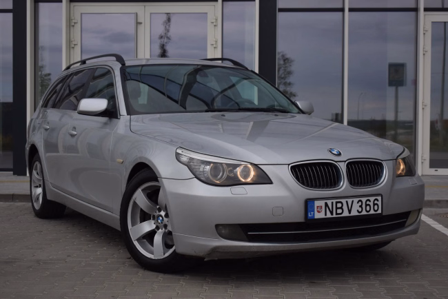 BMW 525 1