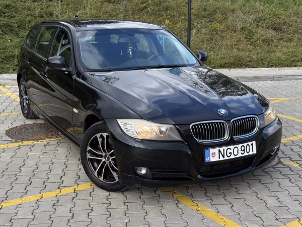 BMW 320 1