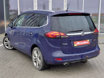 Opel Zafira Tourer 4