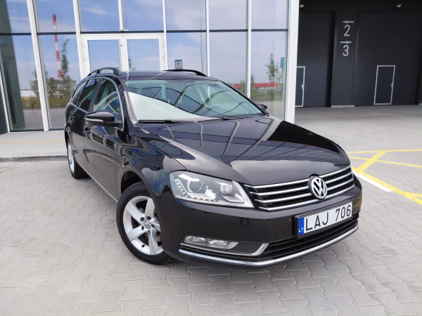 Volkswagen Passat 1