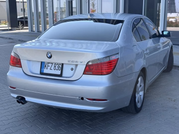 BMW 528 5