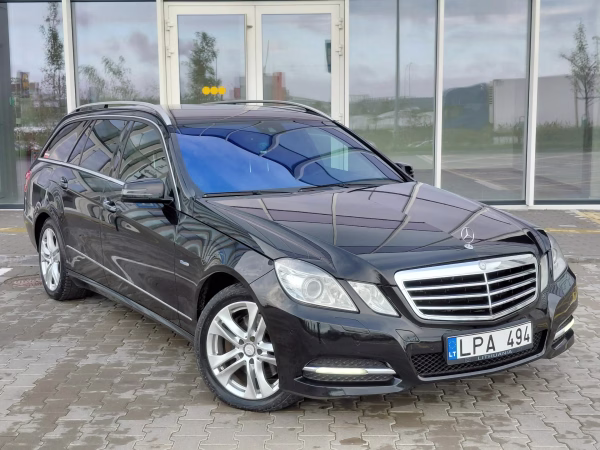 Mercedes-Benz E 350 1