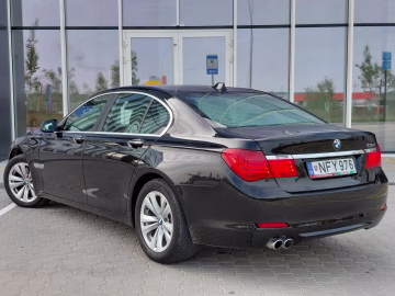 BMW 730 4