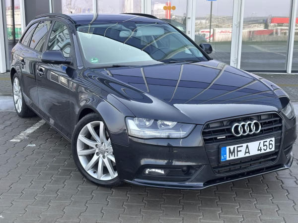 Audi A4 1