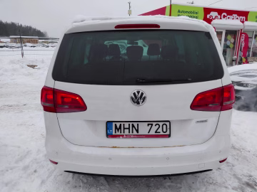 Volkswagen Sharan 5