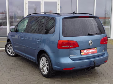 Volkswagen Touran 4