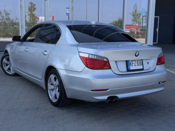 BMW 528 4