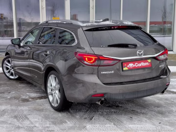 Mazda 6 4