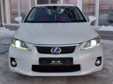 Lexus CT 200h 2