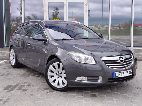 Opel Insignia 1