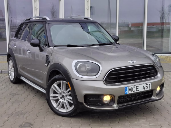 MINI Cooper Countryman 1