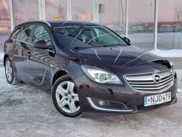 Opel Insignia 1