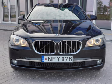 BMW 730 2