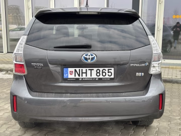 Toyota Prius+ 5