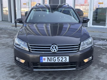 Volkswagen Passat 2