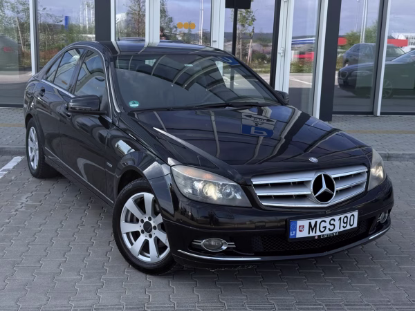 Mercedes-Benz C 180 1