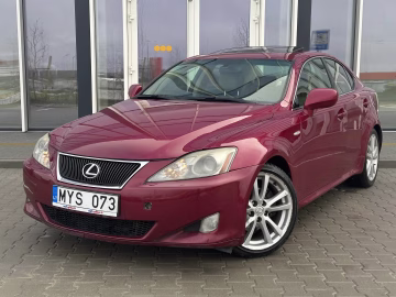 Lexus IS 250 3
