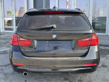 BMW 318 5